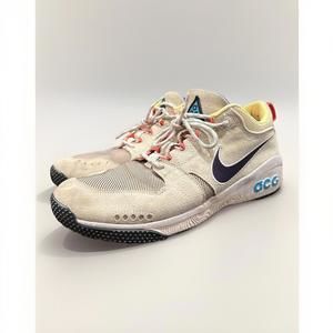 Size 13 - Nike ACG Dog Mountain Summit White